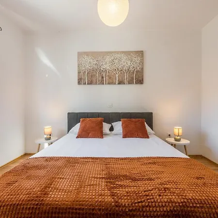 Poolincluded - Holiday Home Barba Casa vacanze Skabrnje